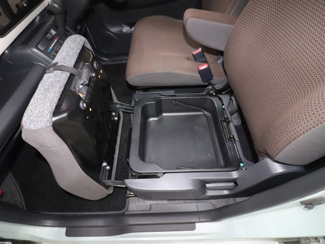 スズキ ＭＲワゴン Ｌ