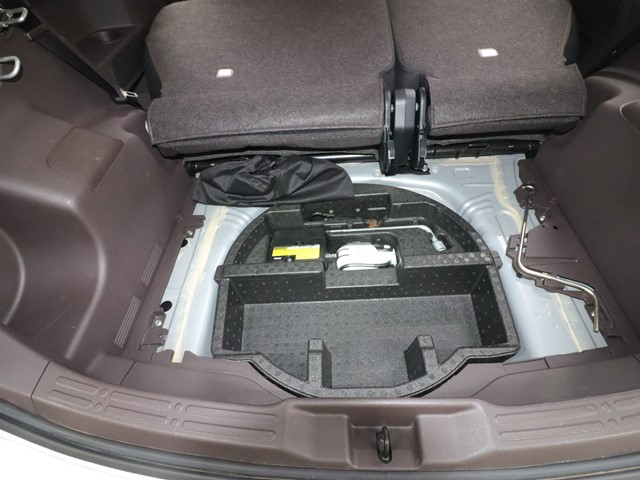 トヨタ ポルテ Ｆ