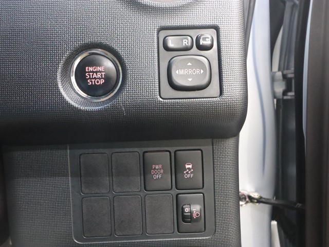 トヨタ ポルテ Ｆ