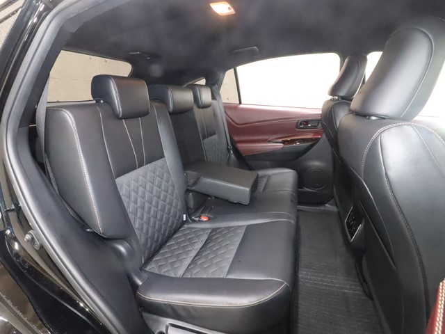 トヨタ ﾊﾘｱｰ ﾊｲﾌﾞﾘｯﾄﾞ ﾌﾟﾚﾐｱﾑｱﾄﾞﾊﾞﾝｽﾊﾟｹ4WD