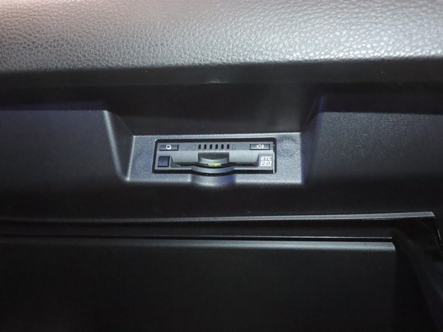 トヨタ ﾊﾘｱｰ ﾊｲﾌﾞﾘｯﾄﾞ ﾌﾟﾚﾐｱﾑｱﾄﾞﾊﾞﾝｽﾊﾟｹ4WD