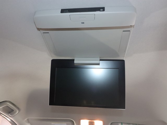 トヨタ ヴォクシー ZS 煌3