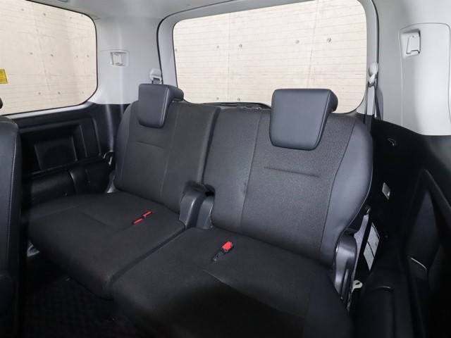 トヨタ ヴォクシー ZS 煌3