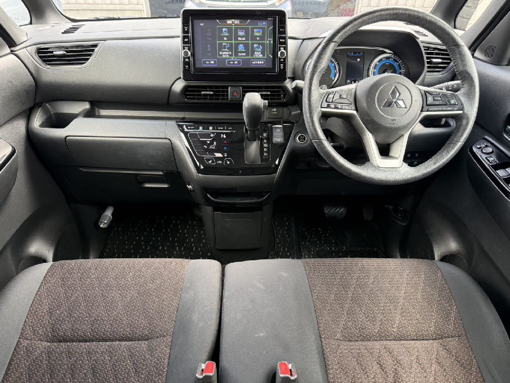 三菱 eKｸﾛｽ ｽﾍﾟｰｽ T 4WD