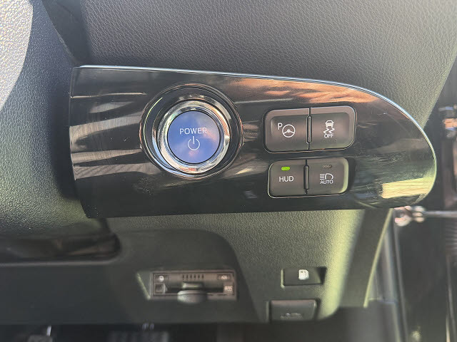 トヨタ プリウス Sｾｰﾌﾃｨﾌﾟﾗｽ