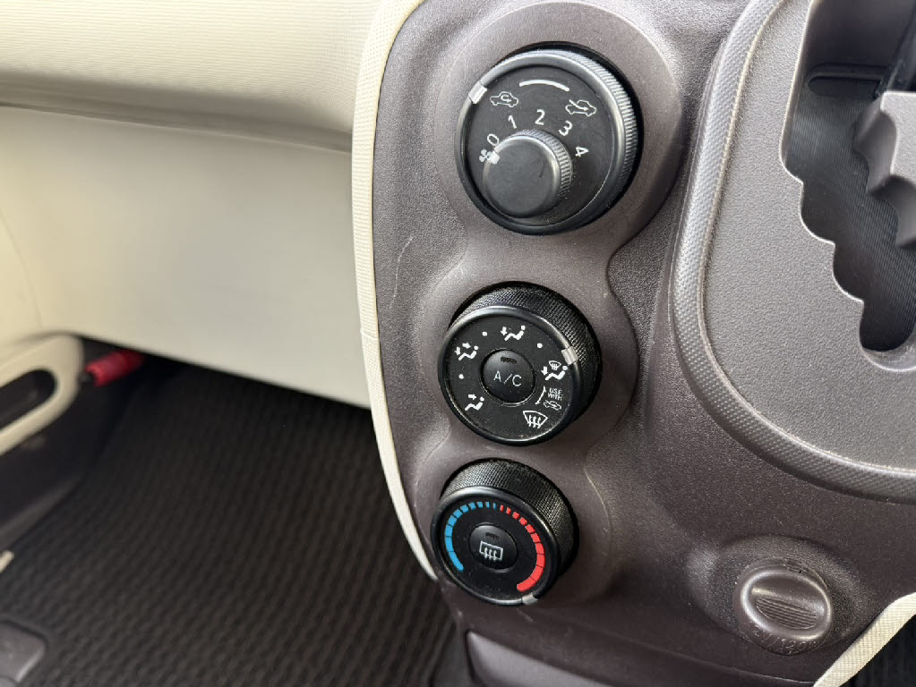 トヨタ ポルテ X 4WD