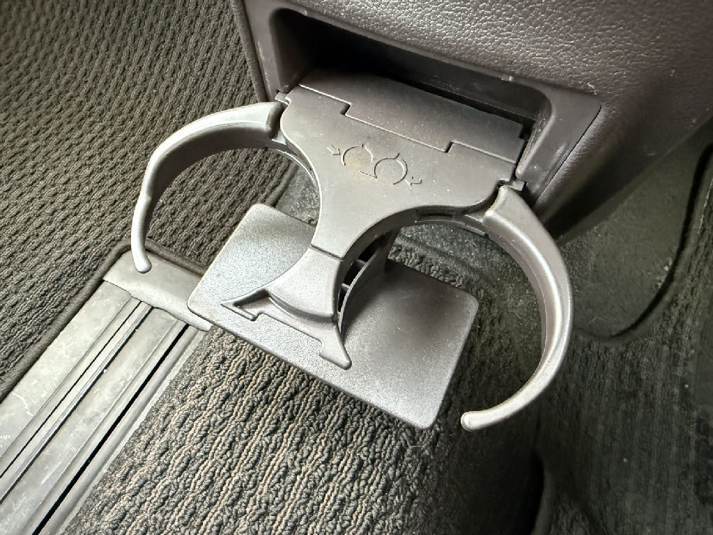 トヨタ ポルテ X 4WD