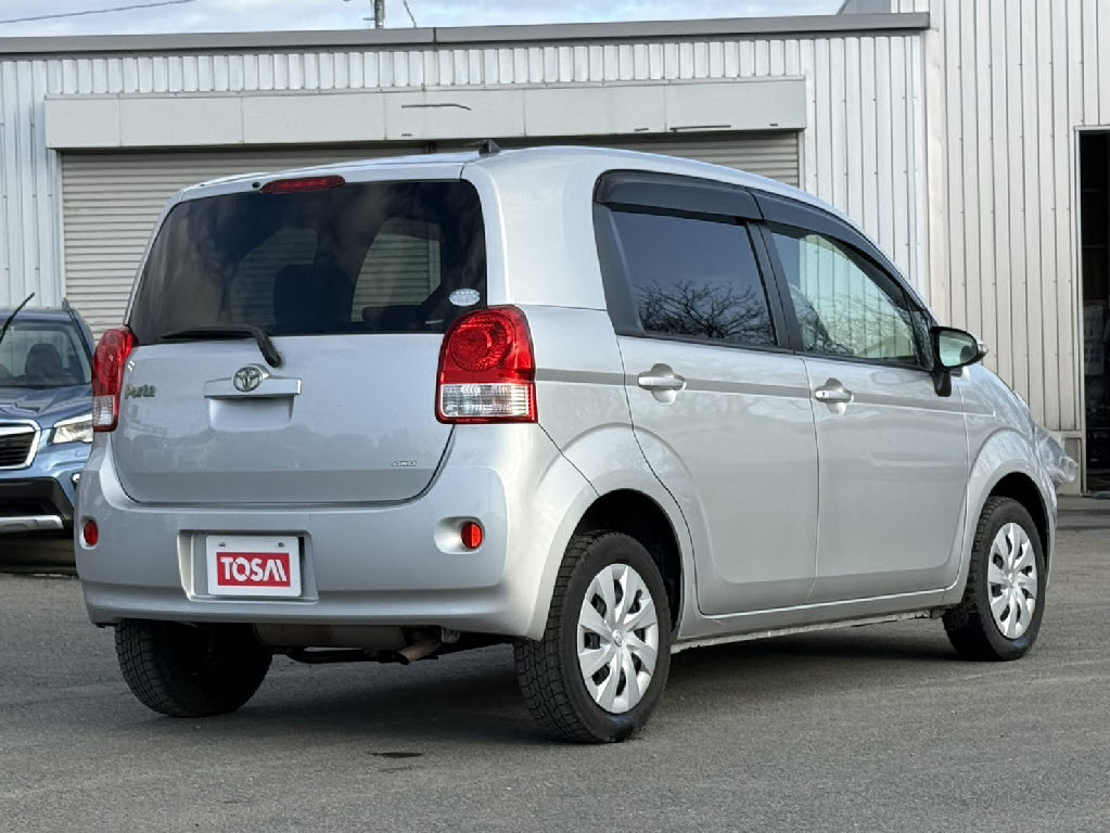 トヨタ ポルテ X 4WD