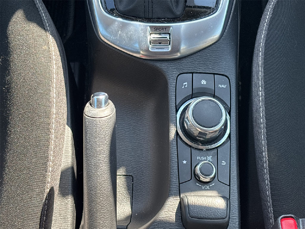 マツダ マツダ２ 15 BD