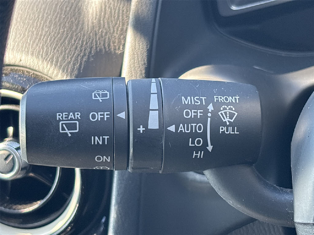 マツダ マツダ２ 15 BD