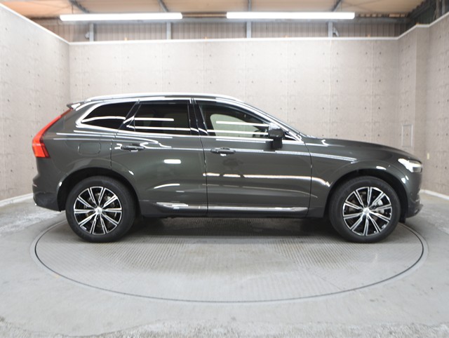 ボルボ ボルボ ＸＣ６０ B5　AWDｲﾝｽｸﾘﾌﾟｼｮﾝ