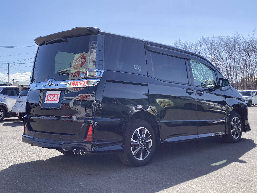 トヨタ ヴォクシー ZS 煌Ⅱ 4WD