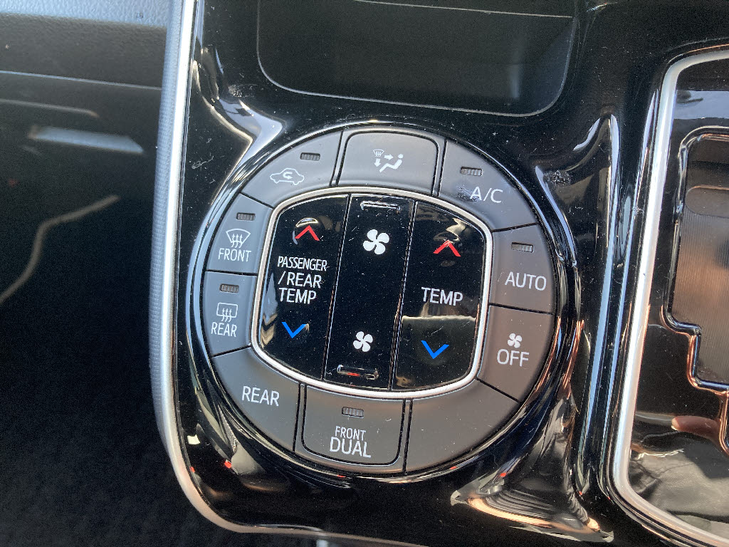 トヨタ ヴォクシー ZS 煌Ⅱ 4WD