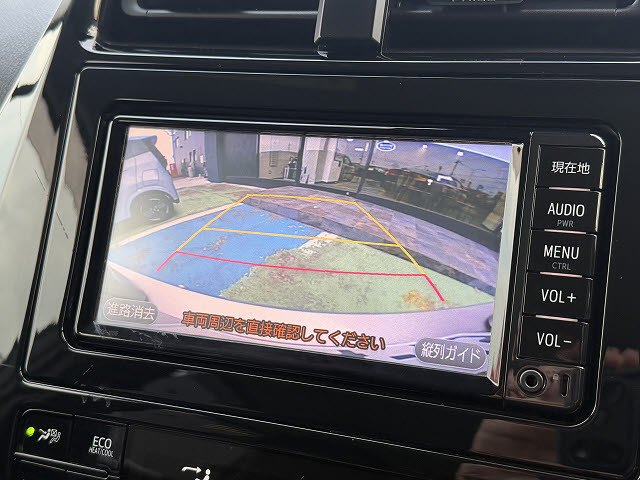 トヨタ プリウス Sセーフティプラス