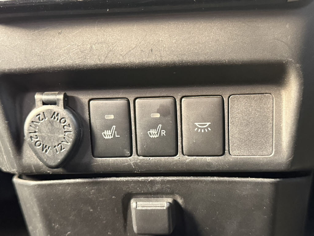 トヨタ タンク ｶｽﾀﾑG S 4WD