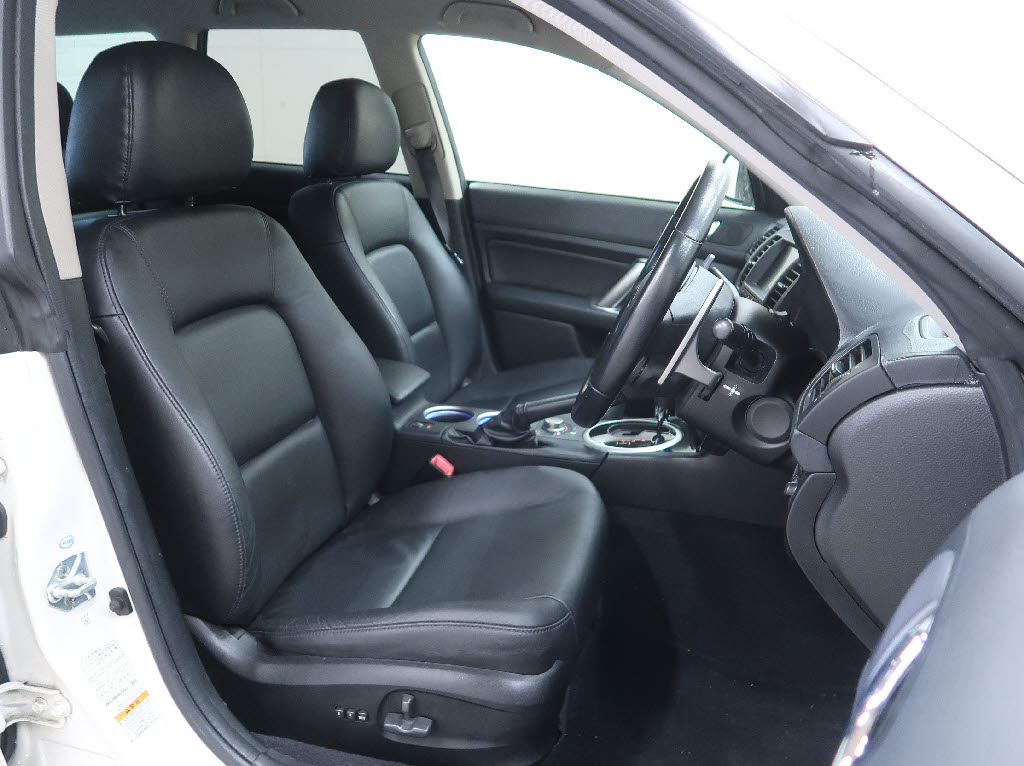 スバル ﾚｶﾞｼｨｱｳﾄﾊﾞｯｸ 3.0R　ｱｲｻｲﾄ