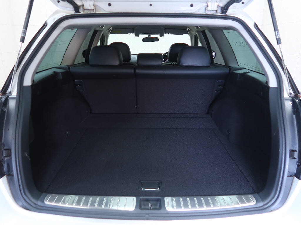 スバル ﾚｶﾞｼｨｱｳﾄﾊﾞｯｸ 3.0R　ｱｲｻｲﾄ