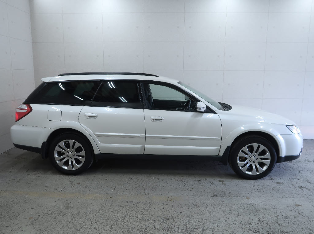 スバル ﾚｶﾞｼｨｱｳﾄﾊﾞｯｸ 3.0R　ｱｲｻｲﾄ