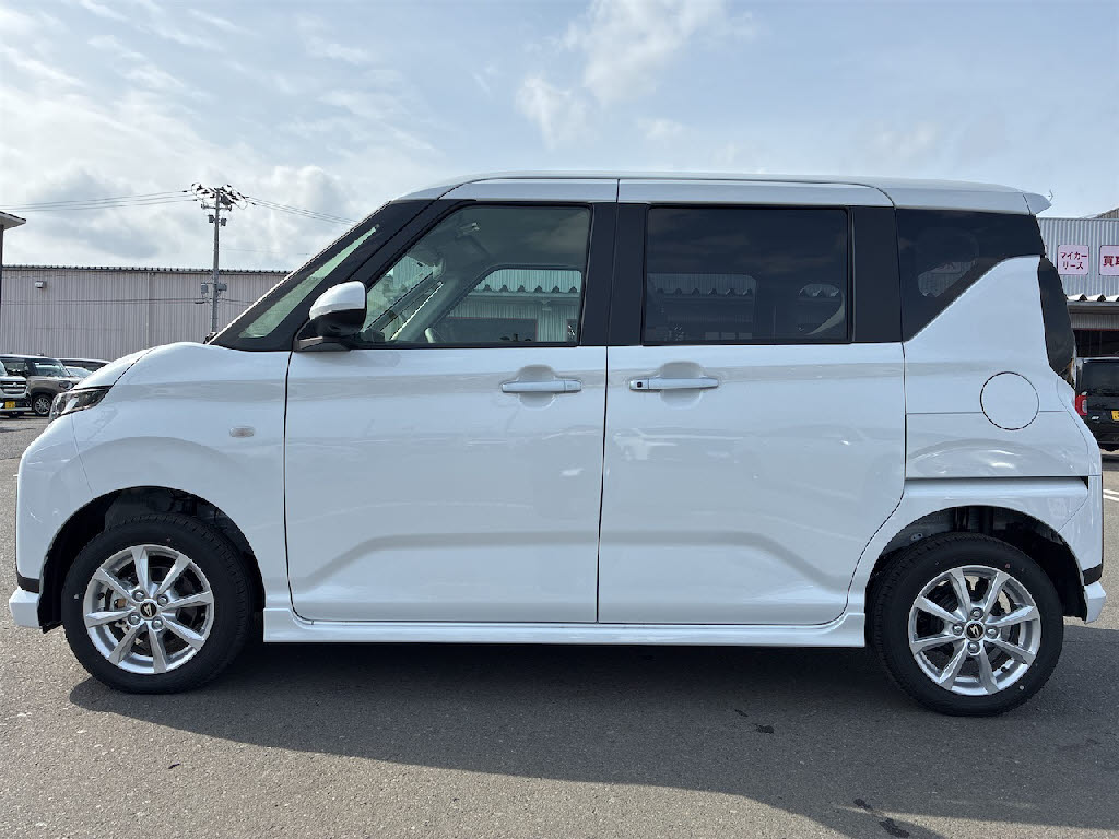 ダイハツ ムーヴ 4WD G