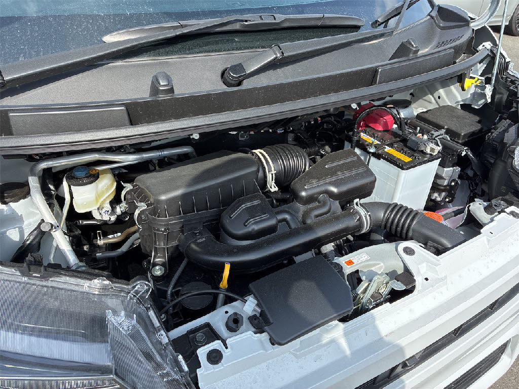 ダイハツ ムーヴ 4WD G