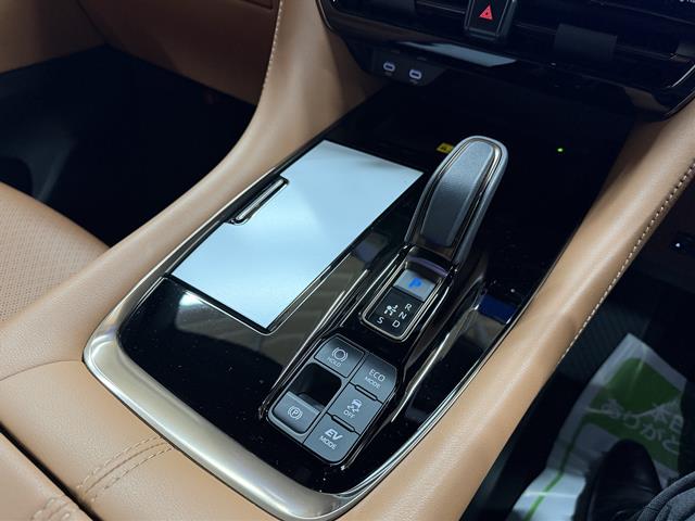 トヨタ ｳﾞｪﾙﾌｧｲｱﾊｲﾌﾞﾘｯﾄﾞ Ｚプレミア