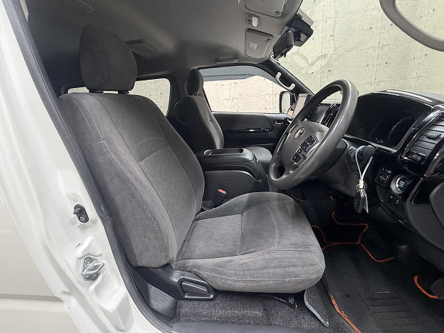 トヨタ ハイエース ＧＬ