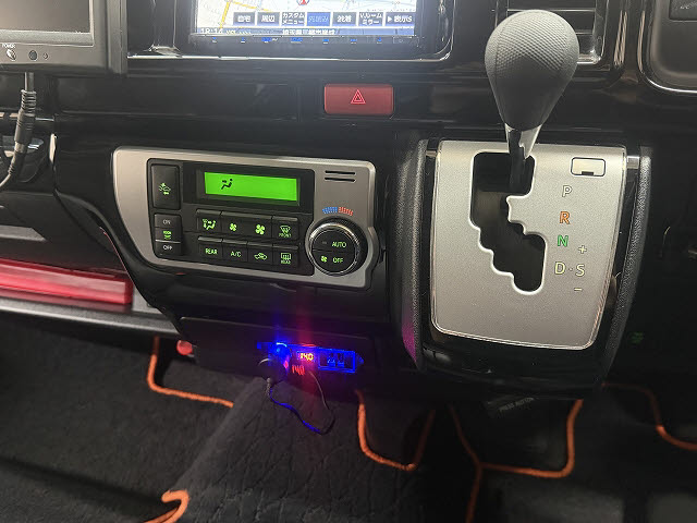 トヨタ ハイエース ＧＬ