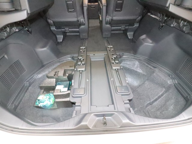 トヨタ アルファード Ｚ