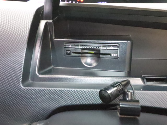 トヨタ エスティマ アエラス