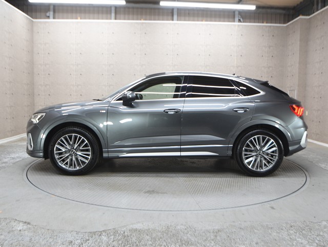 アウディ ｱｳﾃﾞｨ Q3 35TFSI Sﾗｲﾝ
