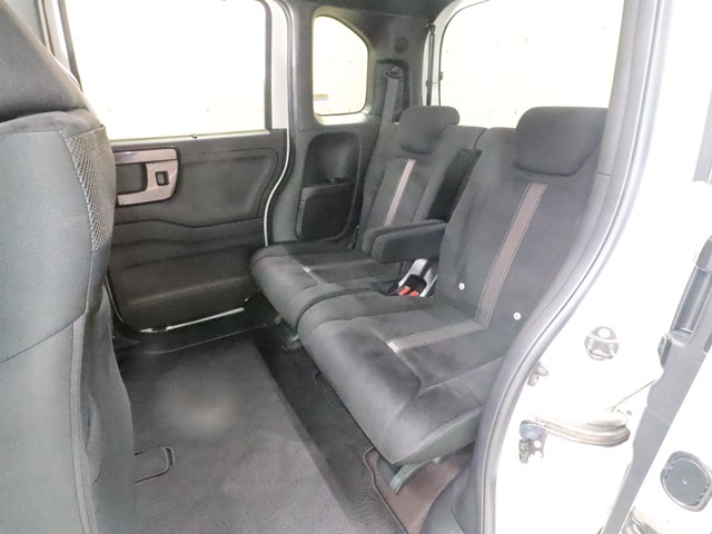 ホンダ Ｎ　ＢＯＸカスタム G Lﾎﾝﾀﾞｾﾝｼﾝｸﾞ