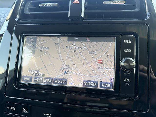 トヨタ プリウス Sセーフティプラス