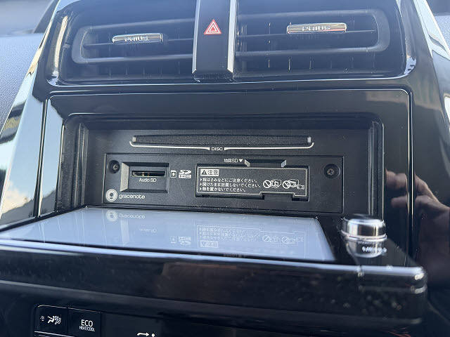 トヨタ プリウス Sセーフティプラス