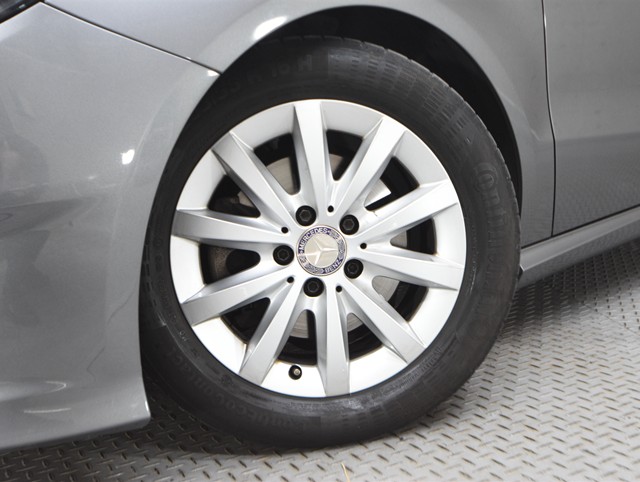 メルセデスベンツ ﾒﾙｾﾃﾞｽﾍﾞﾝﾂ Bｸﾗｽ B180