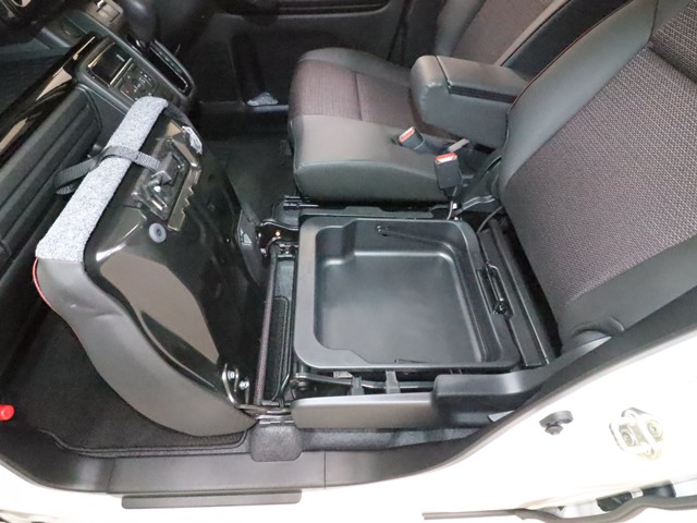 スズキ スペーシアカスタム HV XS