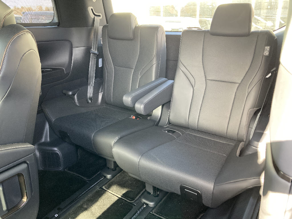 トヨタ ｱﾙﾌｧｰﾄﾞ ﾊｲﾌﾞﾘｯﾄﾞ Z