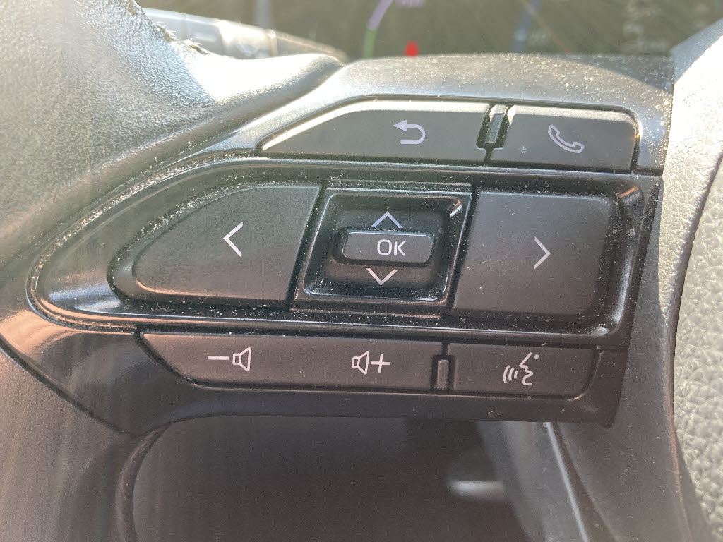 トヨタ ヤリス クロス ﾊｲﾌﾞﾘｯﾄﾞZ 4WD