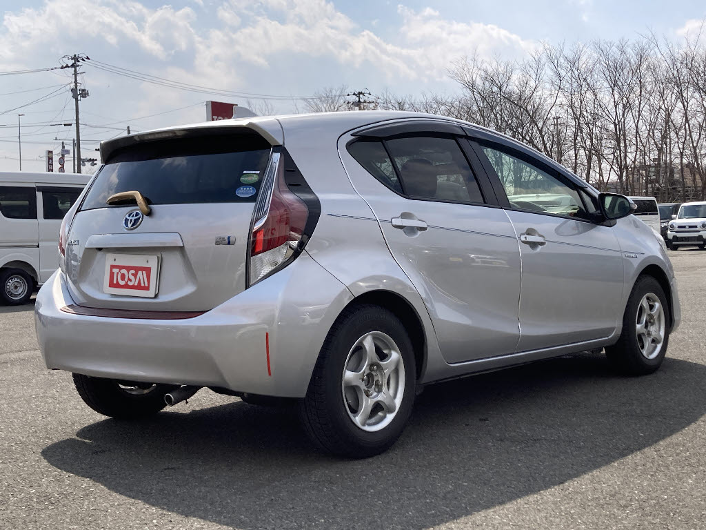 トヨタ アクア Ｓ