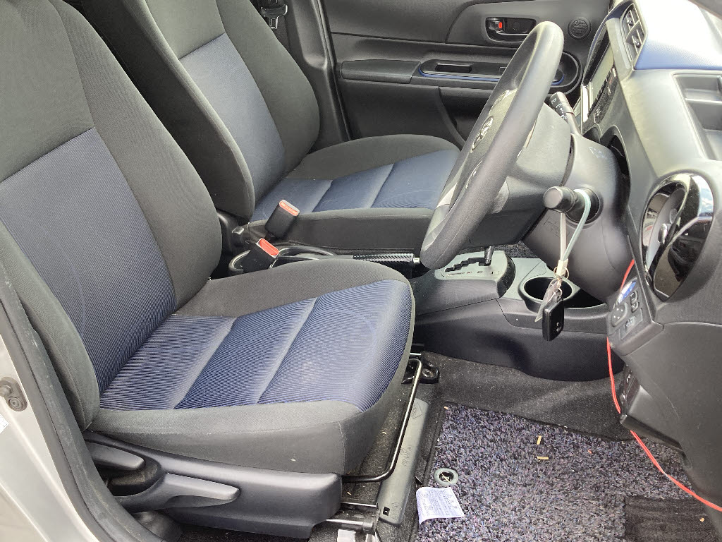 トヨタ アクア Ｓ