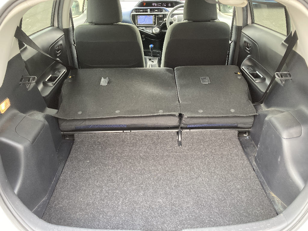 トヨタ アクア Ｓ