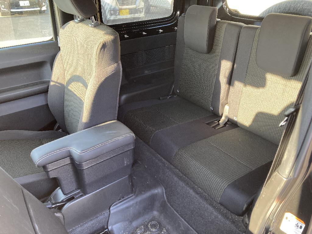 スズキ ジムニーシエラ JC 4WD