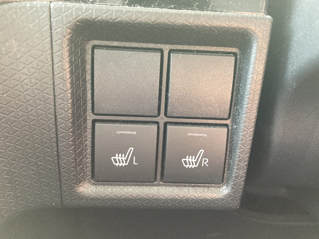 ダイハツ タントカスタム X