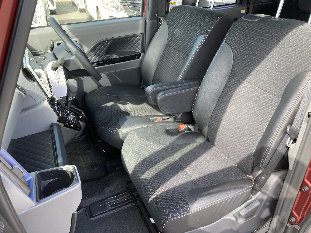 ダイハツ タントカスタム X