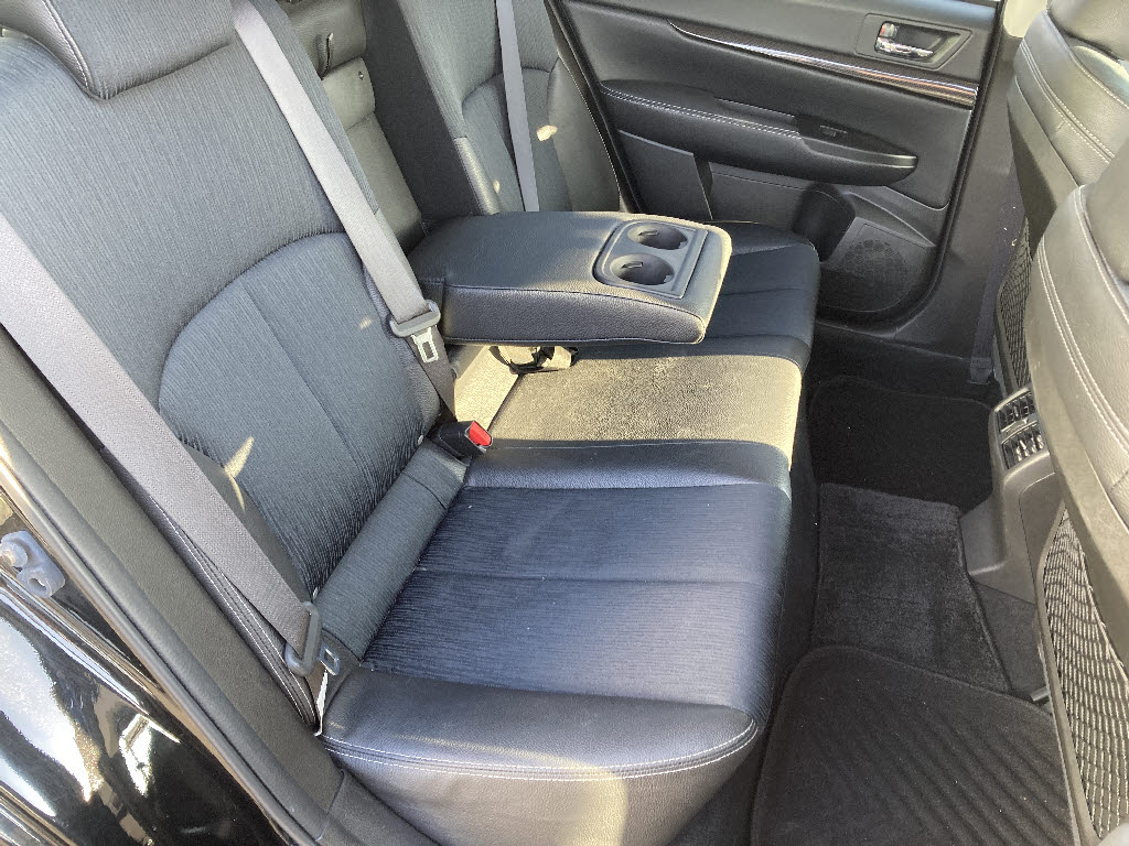 スバル レガシィＢ４ 2.5GTｱｲｻｲﾄSﾊﾟｯｹｰｼﾞ