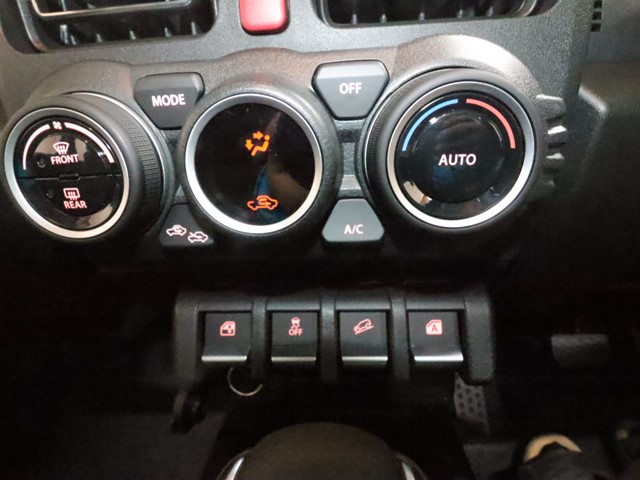 スズキ ジムニーノマド ＦＣ