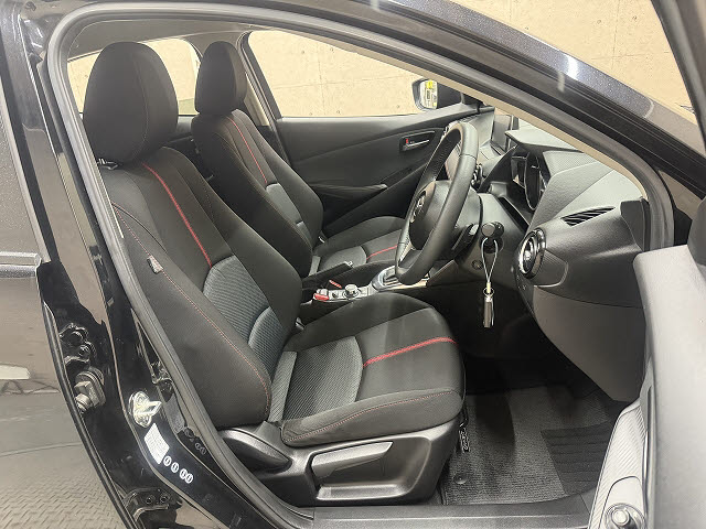 マツダ デミオ XD　ﾂｰﾘﾝｸﾞ