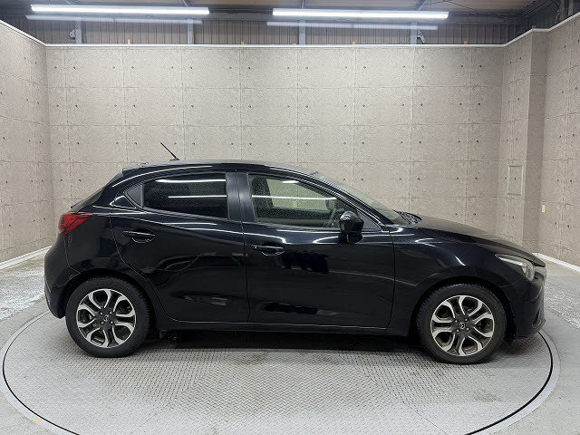 マツダ デミオ XD　ﾂｰﾘﾝｸﾞ