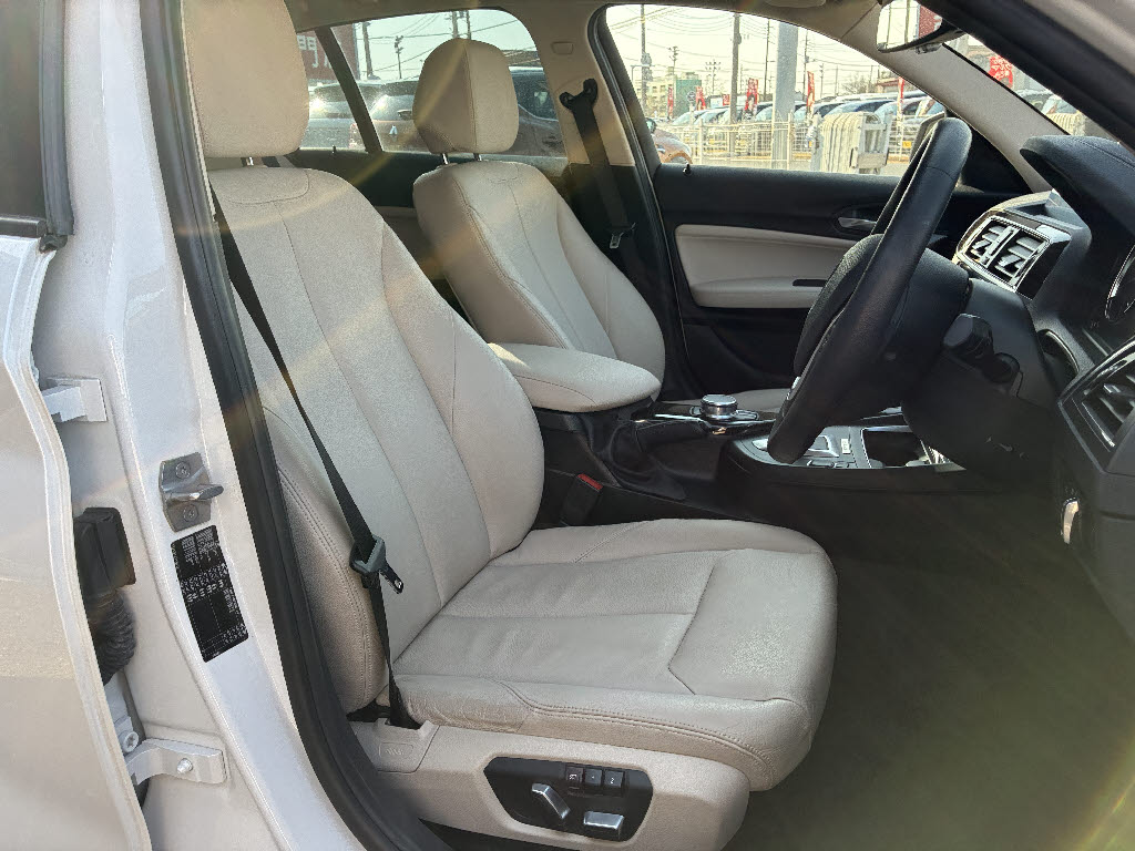 ＢＭＷ ＢＭＷ １シリーズ １８Ｄファッショニスタ