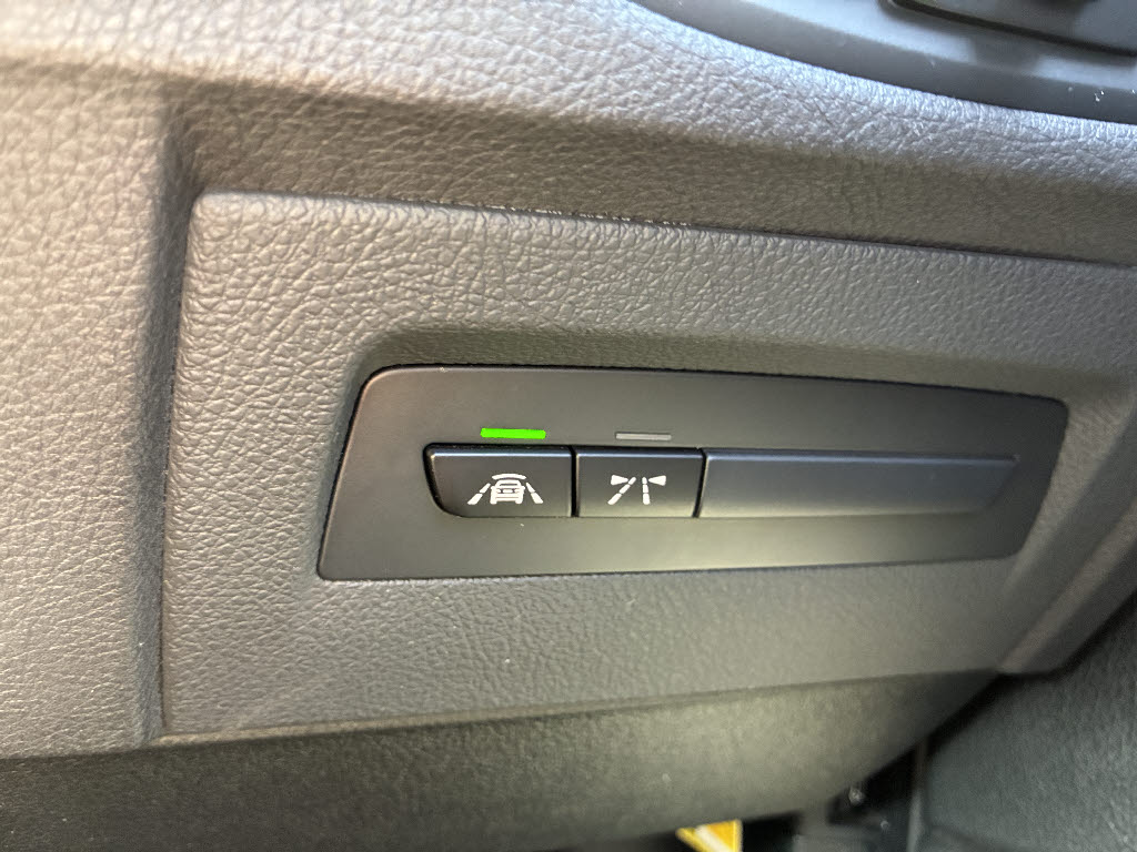 ＢＭＷ ＢＭＷ １シリーズ １８Ｄファッショニスタ