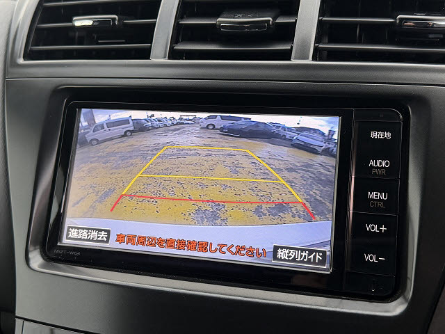 トヨタ プリウスアルファ Sチューンブラック